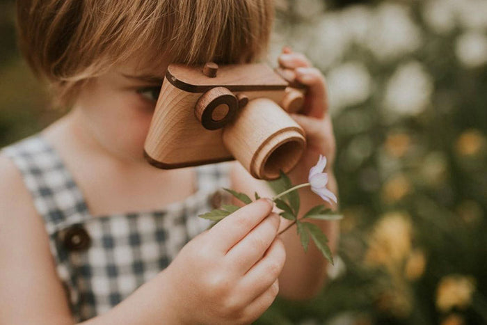 35MM Vintage Style Wooden Toy Camera - Beech