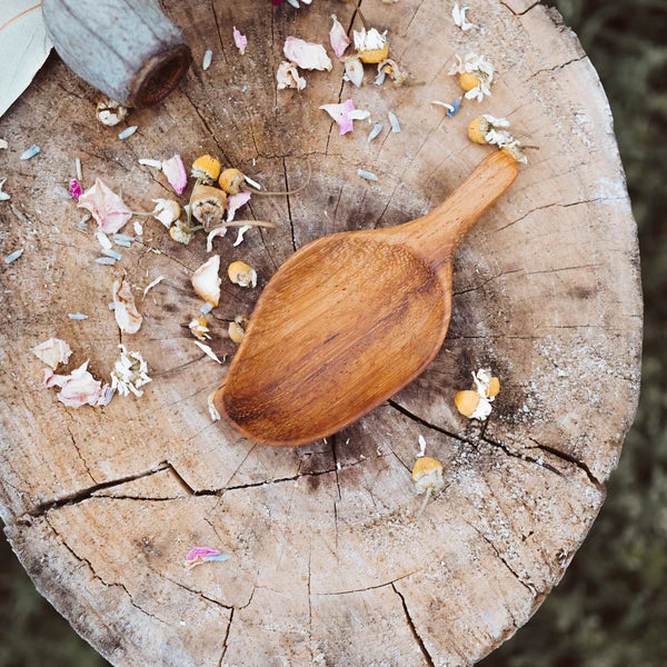 Wild Mountain Child Handcrafted Leaf Scoop