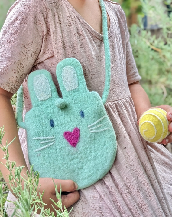 Felt Bunny Easter Hunt Bag, Mint – My Toy Wagon