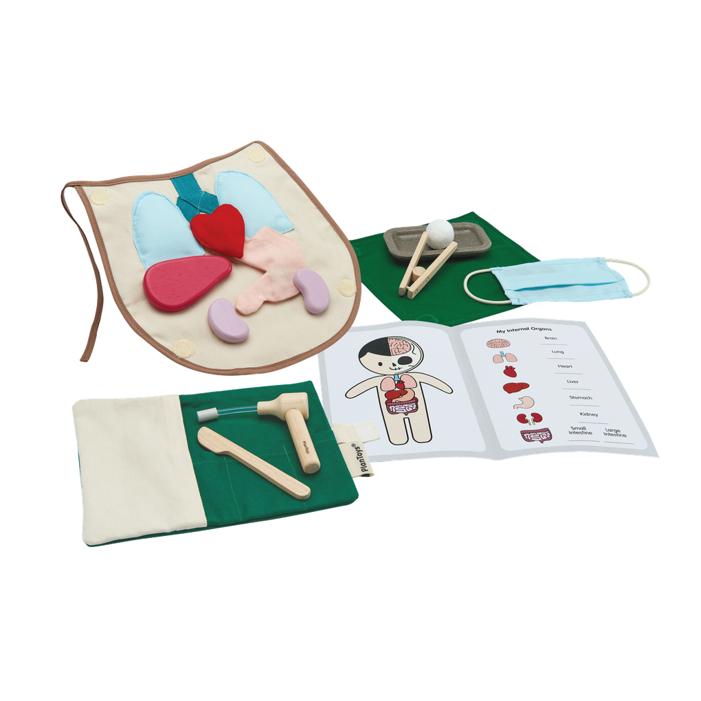 Plan Toys Surgeon Set