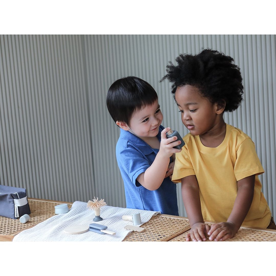 Plan Toys Shave Set
