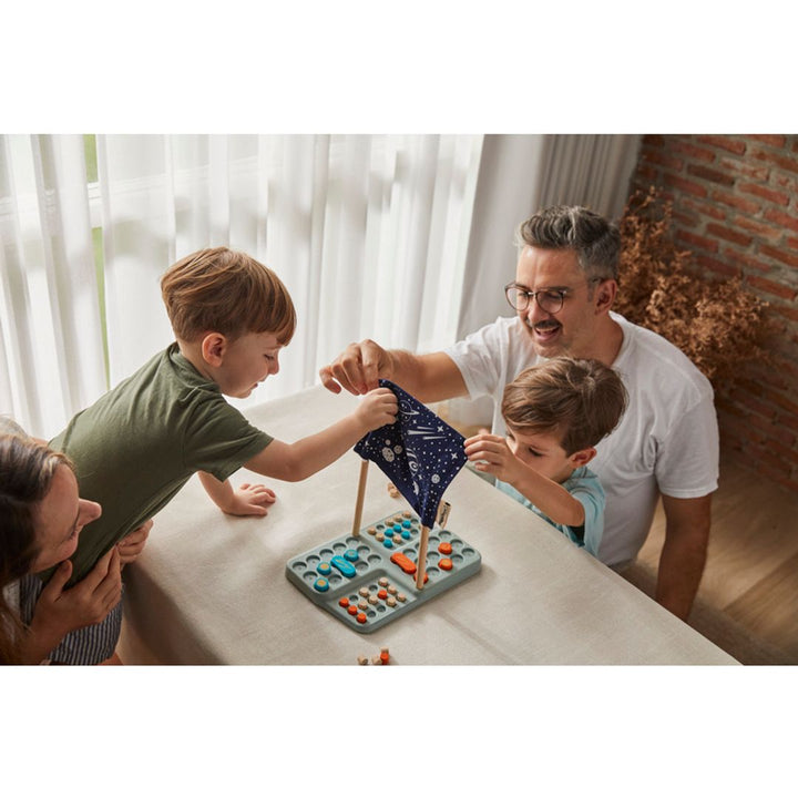 Plan Toys Guess My Planet
