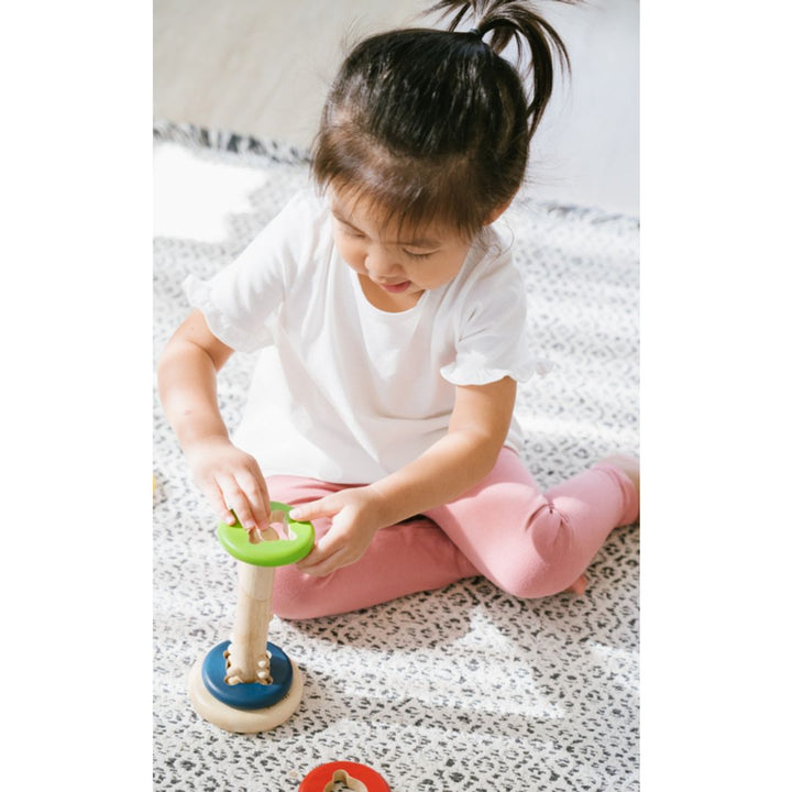 Plan Toys Twist &amp; Sort
