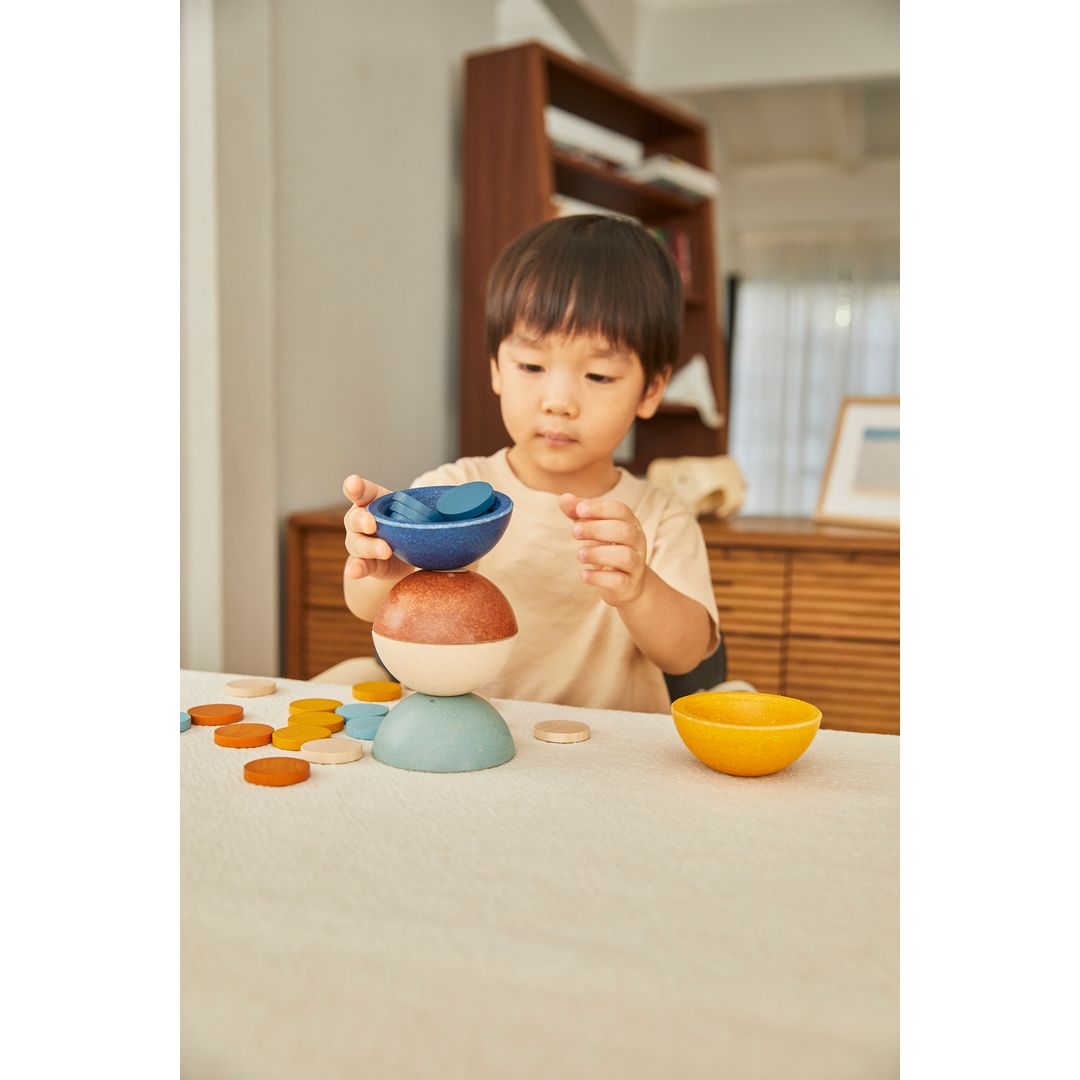 Plan Toys Sort &amp; Count Cups - Orchard