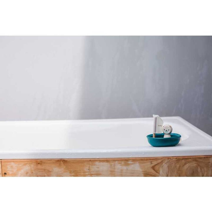Plan Toys Sailing Boat - Polar Bear