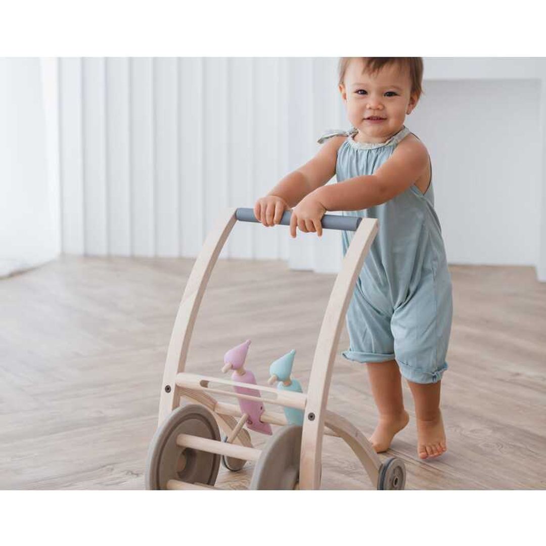 Plan Toys Woodpecker Walker