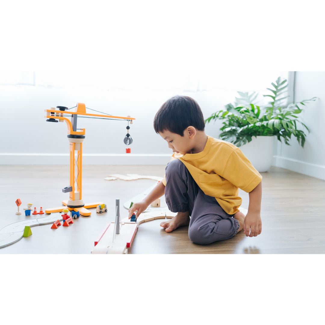 Plan Toys Crane Set