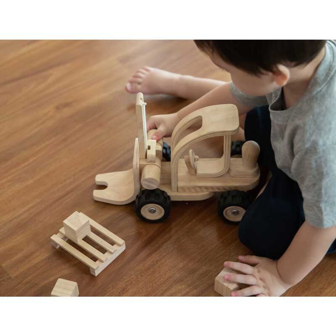 Plan Toys Forklift