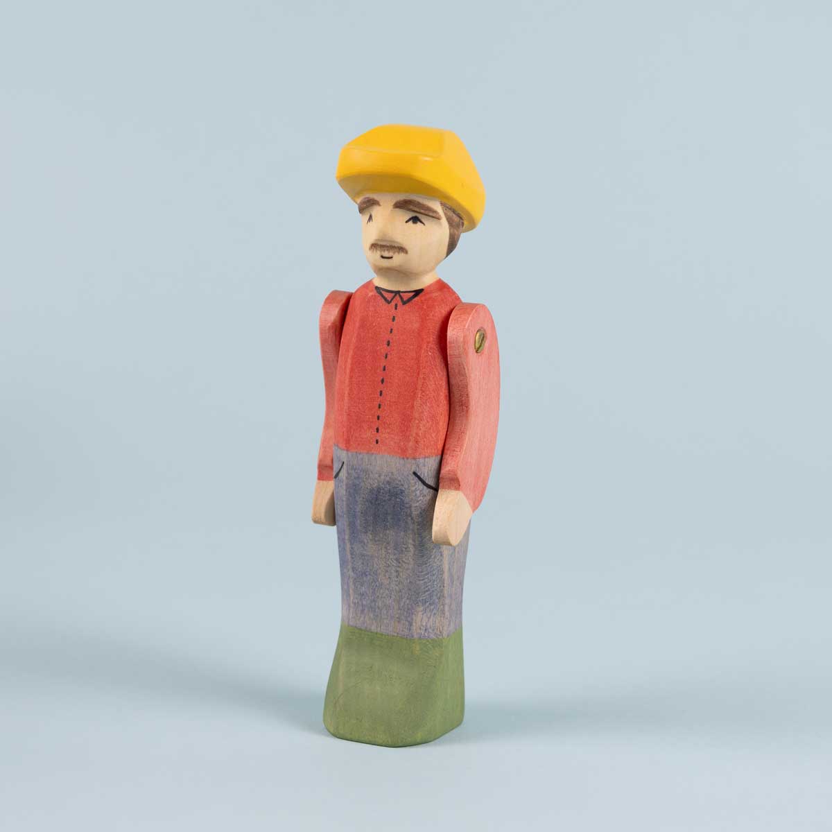 Atelier des Peupliers Wooden Farmer, Male