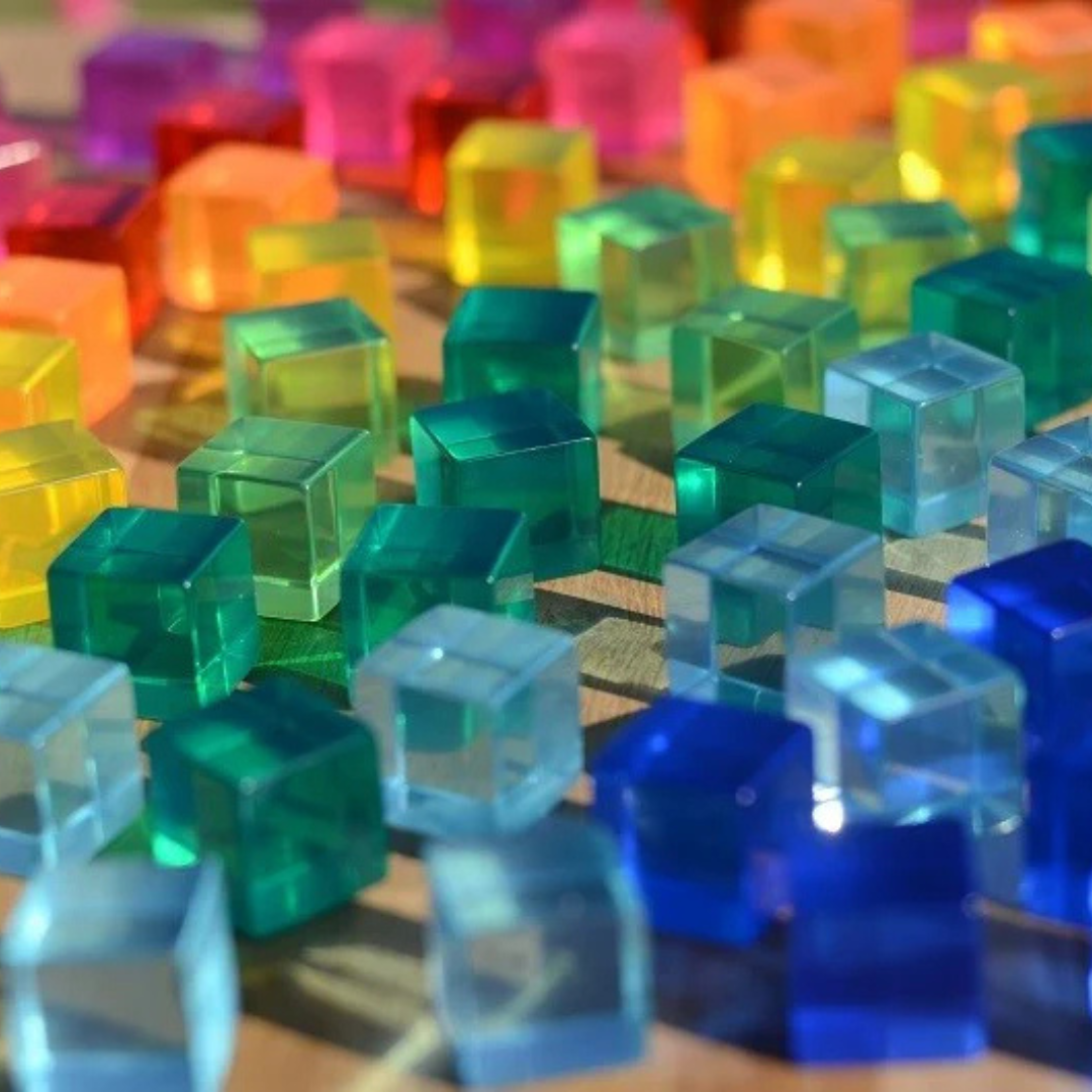 Pre-Order Bauspiel Lucent Cubes, Set of 100