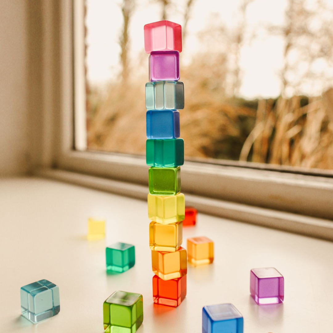 Pre-Order Bauspiel Lucent Cubes, Set of 100