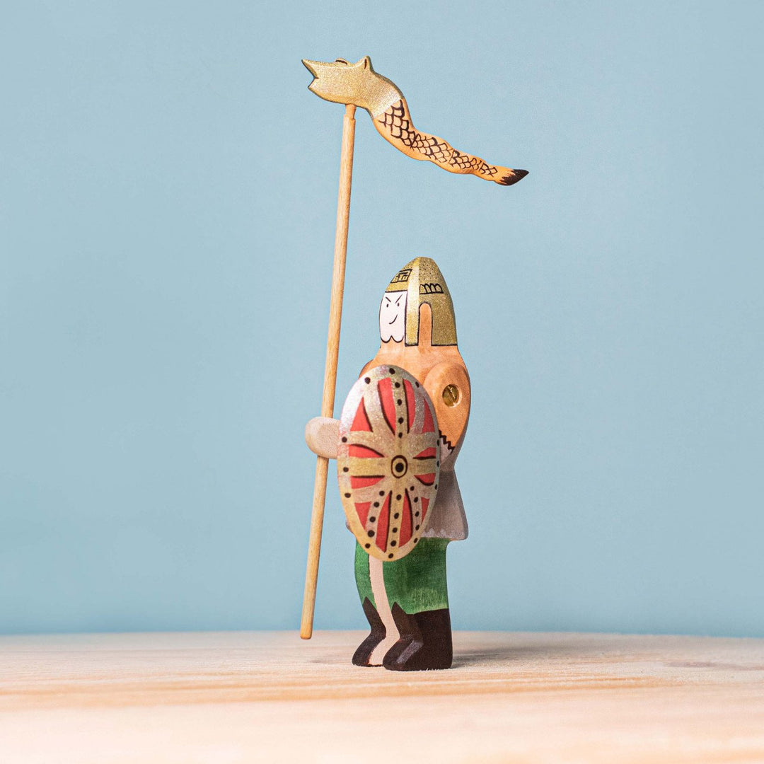 Bumbu Dacian Knight, Spear, Shield and Dragon Flag Set