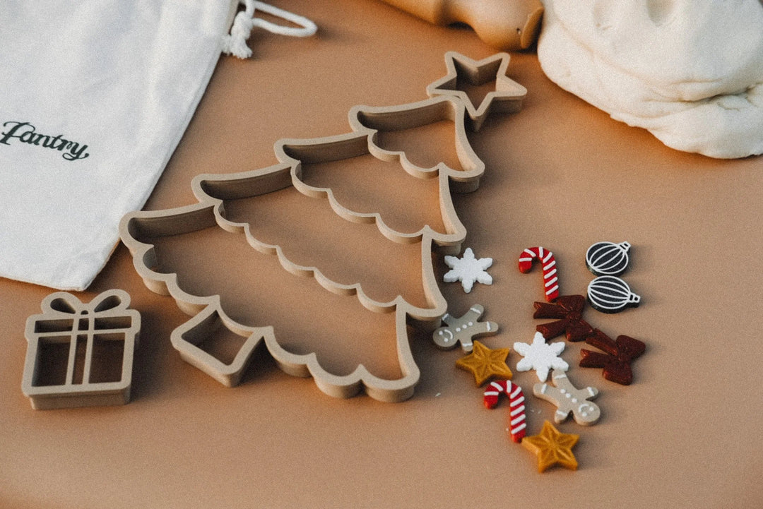 Christmas Tree Playdough Decorating Kit