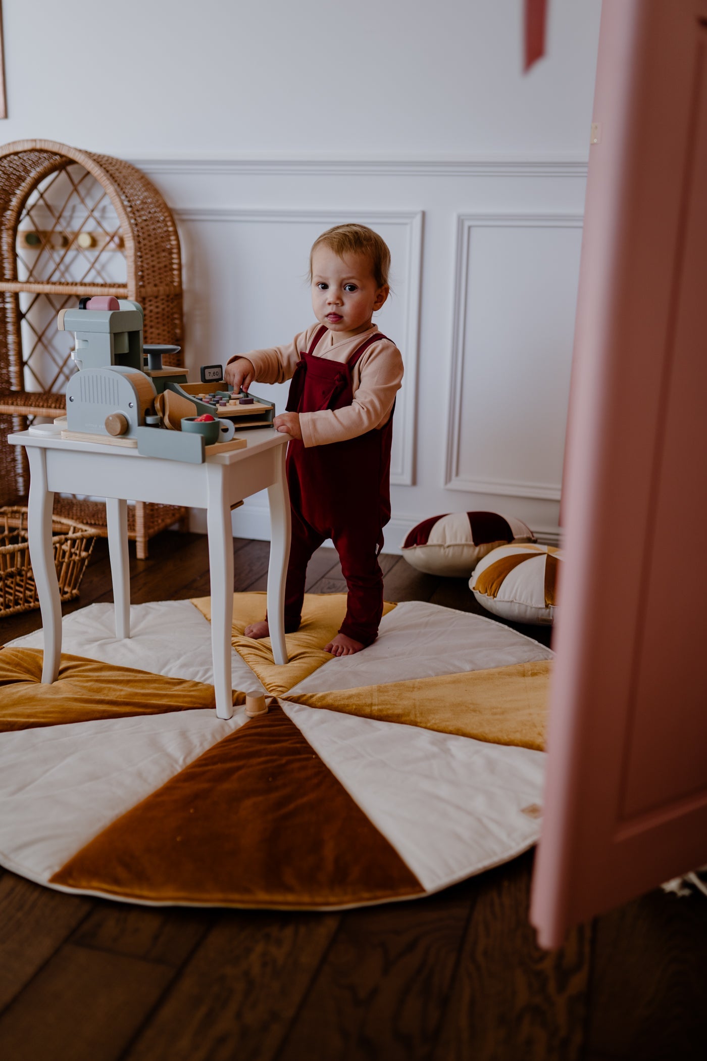 Christmas “Gold Candy” Round Patchwork Mat