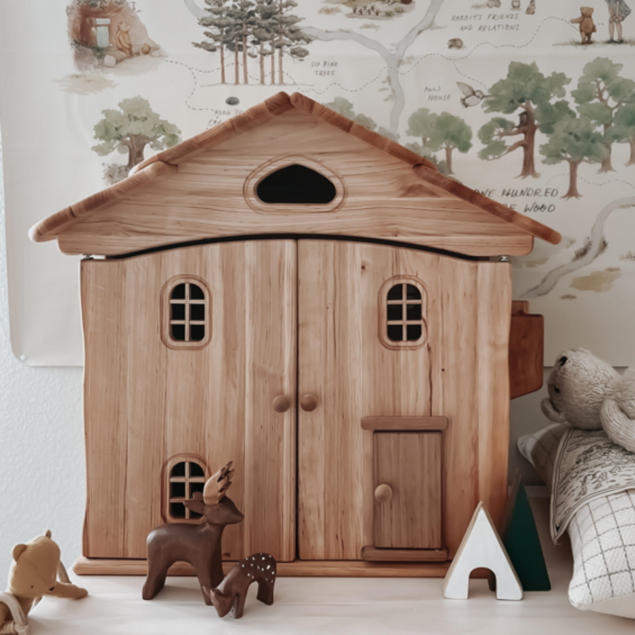 Drewart Dollhouse, Natural Roof and Doors