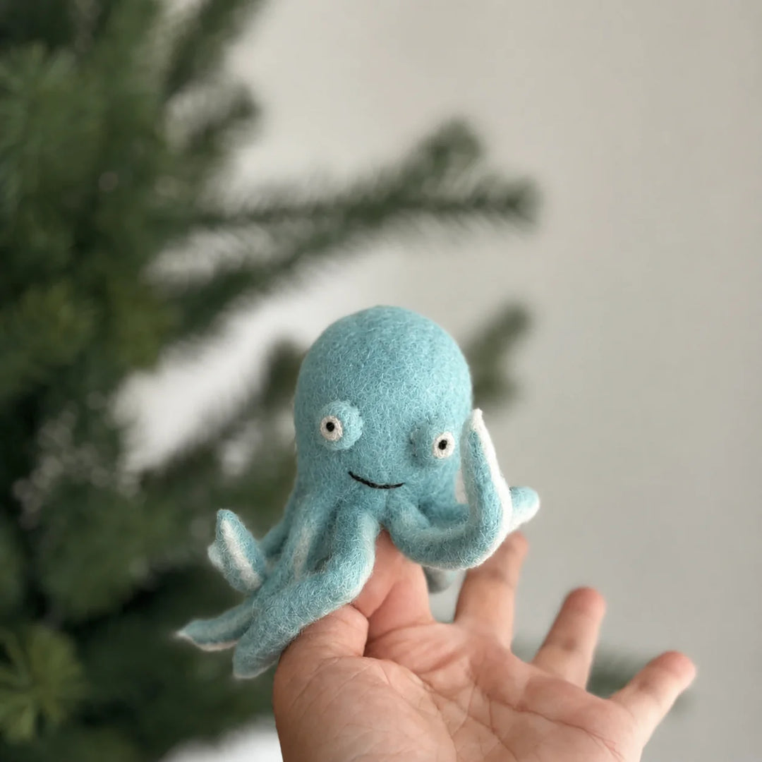 Octopus Finger Puppet