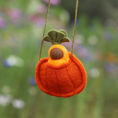 Fairyshadow Pumpkin Necklace with Baby Doll