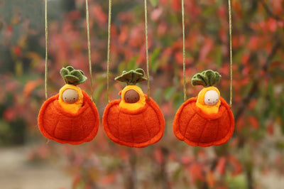 Fairyshadow Pumpkin Necklace with Baby Doll