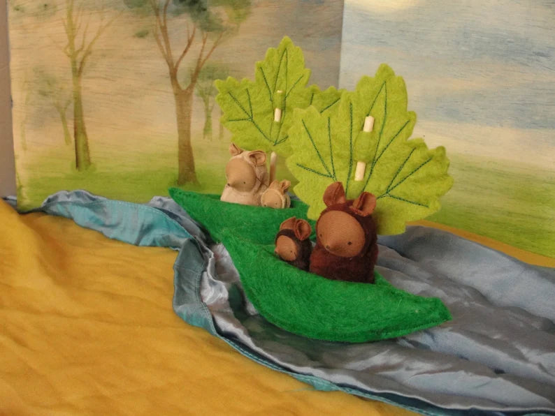 Fairyshadow Felt Toy Boat with Leaf Sail