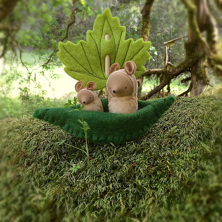 Fairyshadow Felt Toy Boat with Leaf Sail with Mama and Baby Tan Mouse