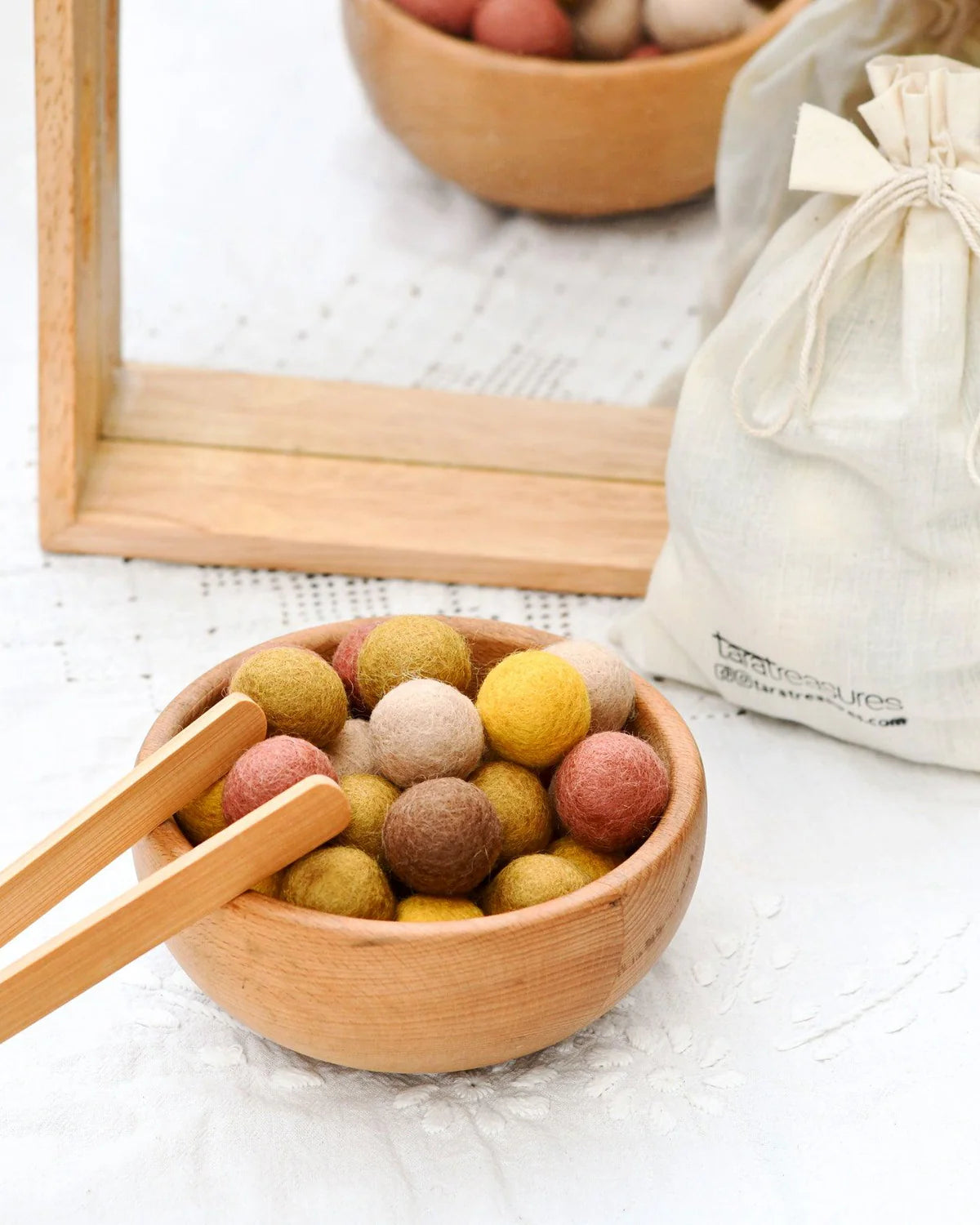 Pre-Order Wool Felt Balls in a Pouch, Earthy Colors, 30 balls, 3 cm (Ships in November)