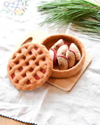 Pre-Order Felt Apple Pie Play Food Set (Ships late October)