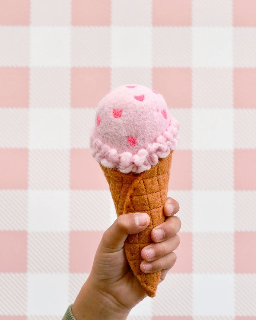 Felt Ice Cream Set, Waffle Cones and 9 Ice Cream Scoops