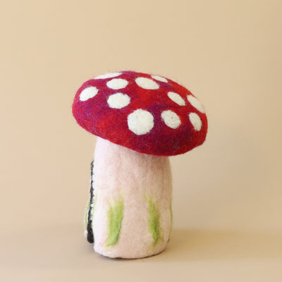 Felt Mushroom Hideaway, Red