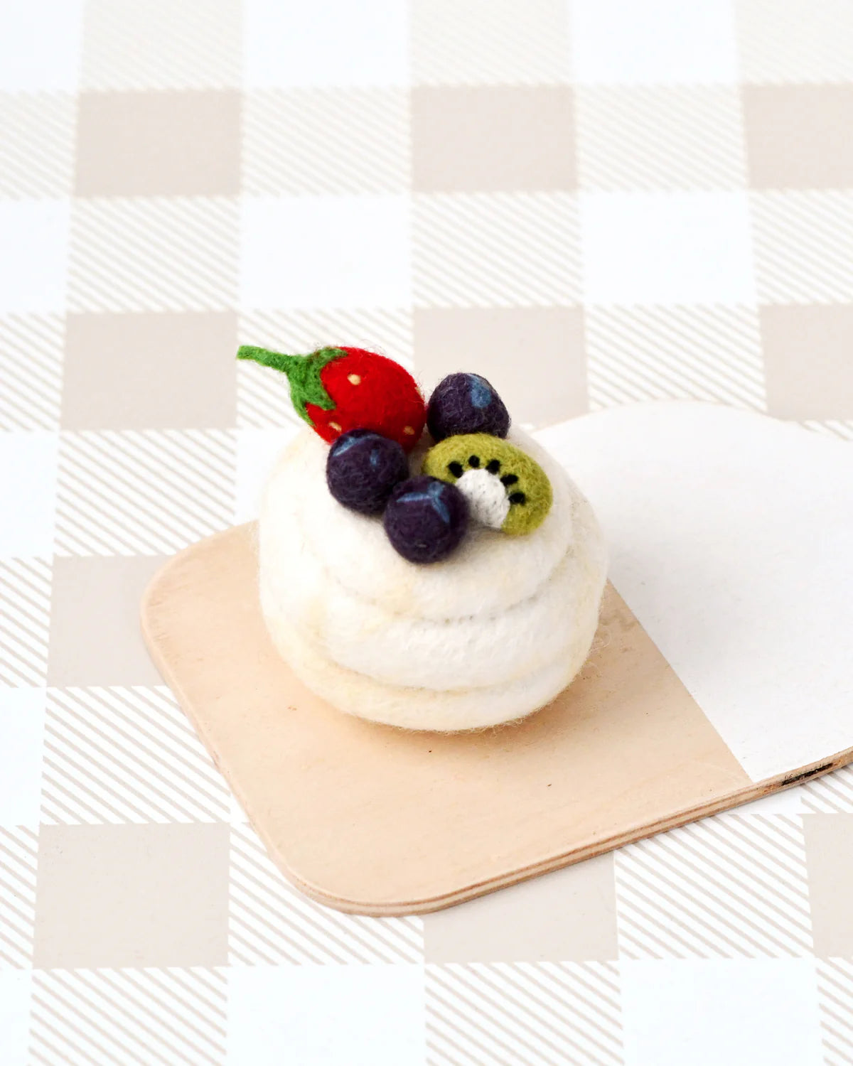 Felt Pavlova Meringue Dessert