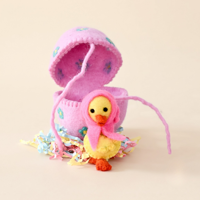 Felt Surprise Egg with Yellow Duckling Inside