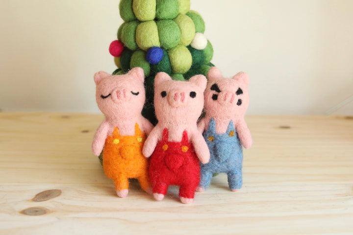 Felt Three Little Pigs &amp; Big Wolf Finger Puppet Set