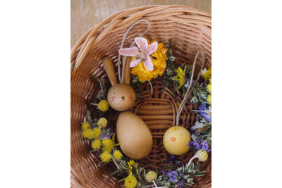 Grapat Hop and Peep Hanging Ornaments