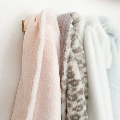 Charmante Luxe Faux Fur Baby Blanket-Pink