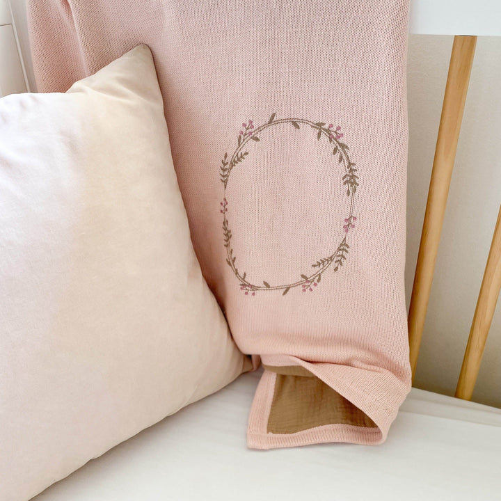 Wreath Embr. Double Sided Blanket - Pink