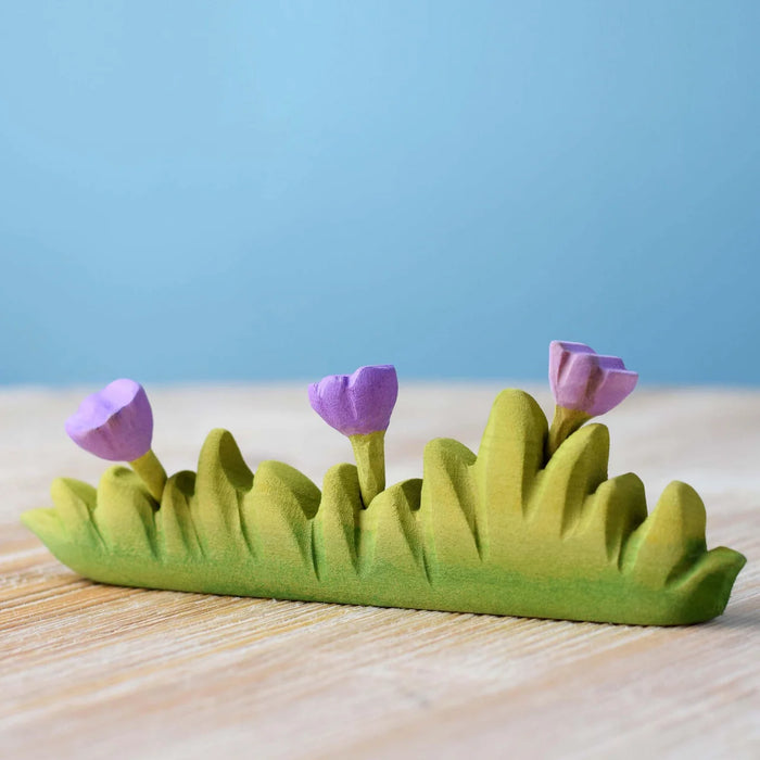 Bumbu Large Wooden Grass with Lilac Flowers