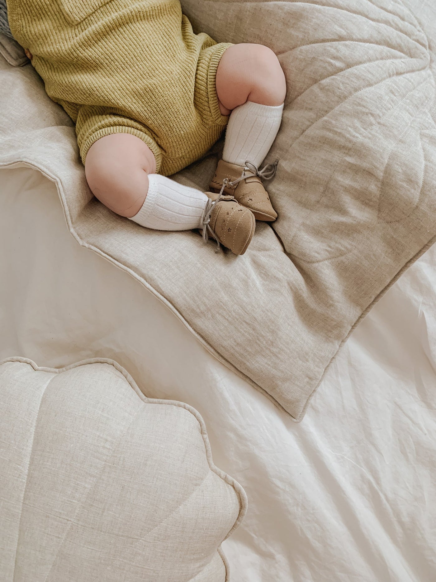 Linen "Sand” Shell Pillow