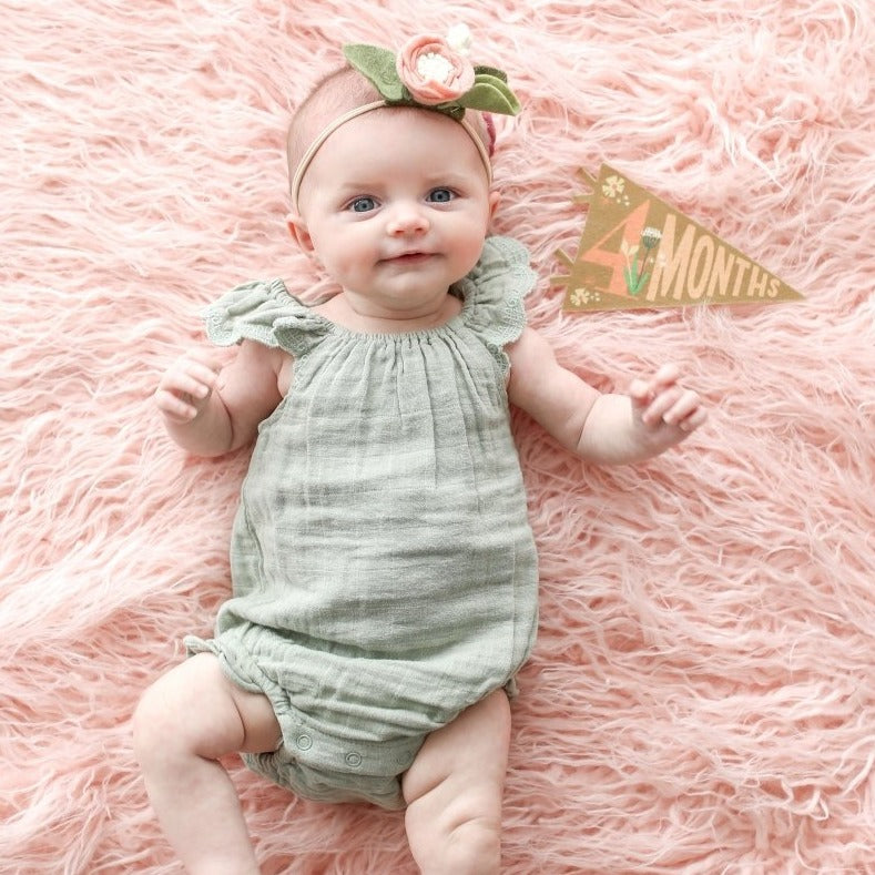 Lucy Darling Little Artist Petit Milestone Pennants