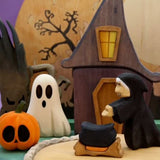 Mako Witch · view 2