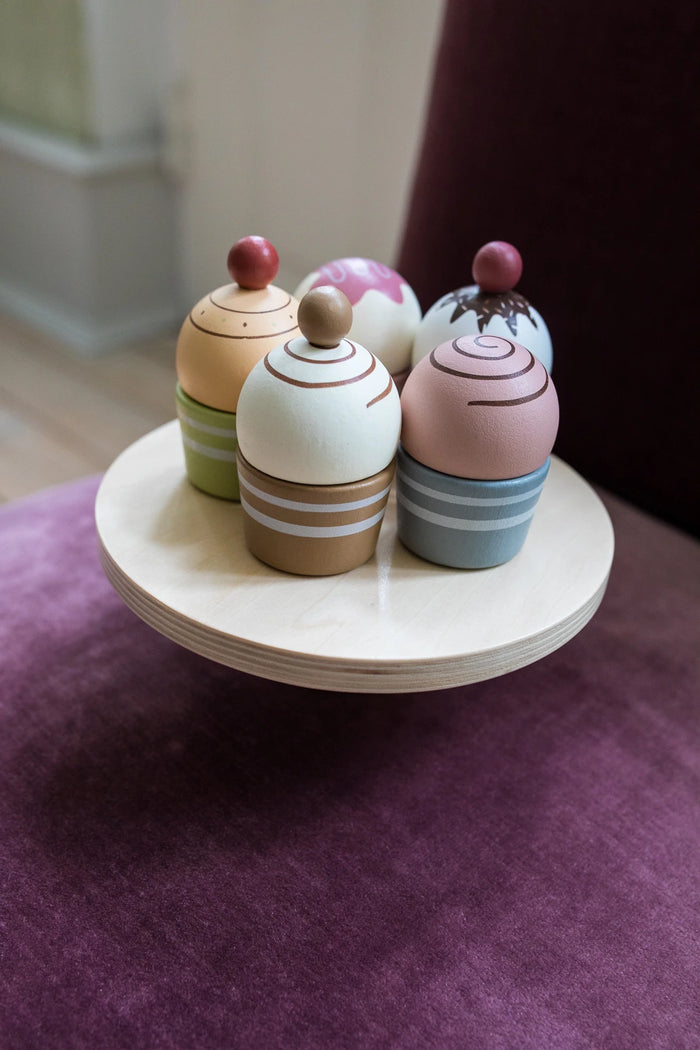 Sale MamaMemo Cupcakes on Cake Stand