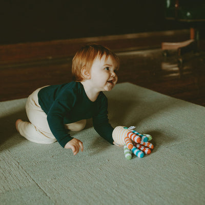 Octopus Rattle - Rainbow