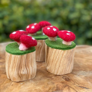 Toadstool Trunks · Set of 3
