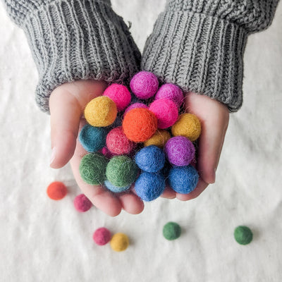 Papoose Summer Pom-poms, Set of 100, 1.5 cm