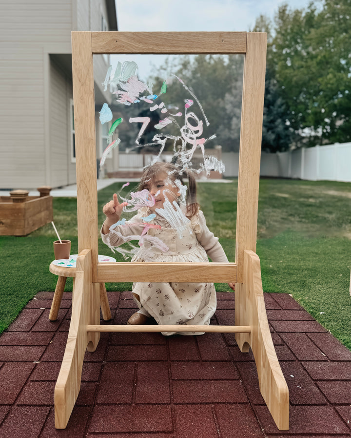 Q Toys Toddler Wooden Perspex Easel Seconds