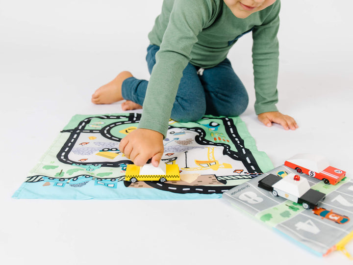 Toy Car Mat &amp; Pouch: All-in-one Travel Entertainment!