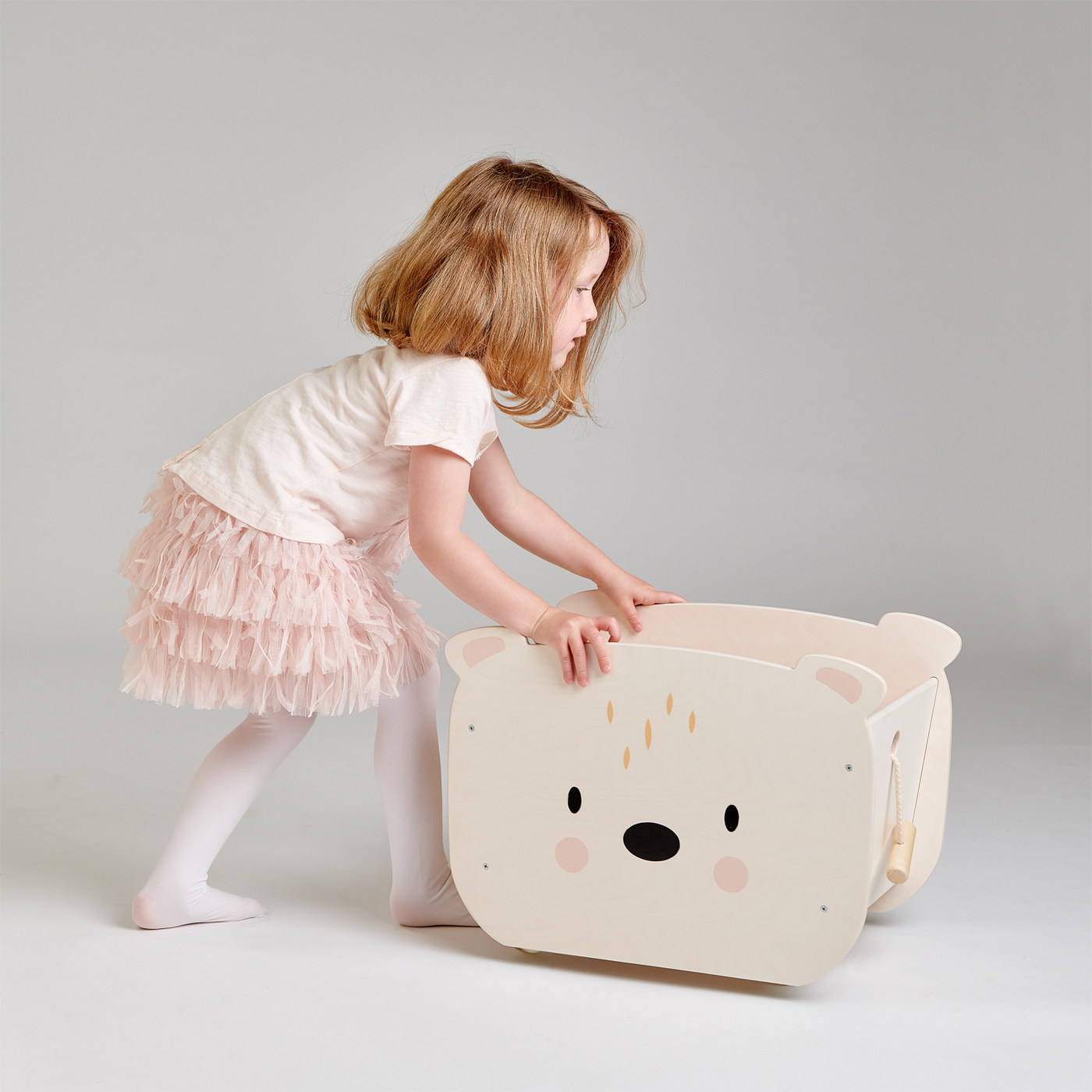 Tender Leaf Pull Along Bear Cart