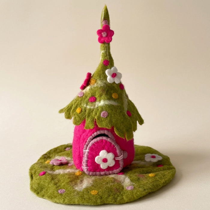 The Fairies of Wonder Home, Pink