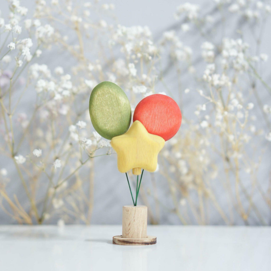 Wooden Balloon Ornament, Green Sparkle
