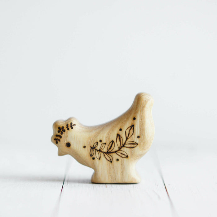 Wooden Hen, Looking Down