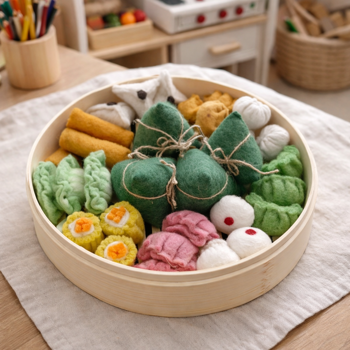 Yum Cha Set in Bamboo Steamer, Set of 31 pieces