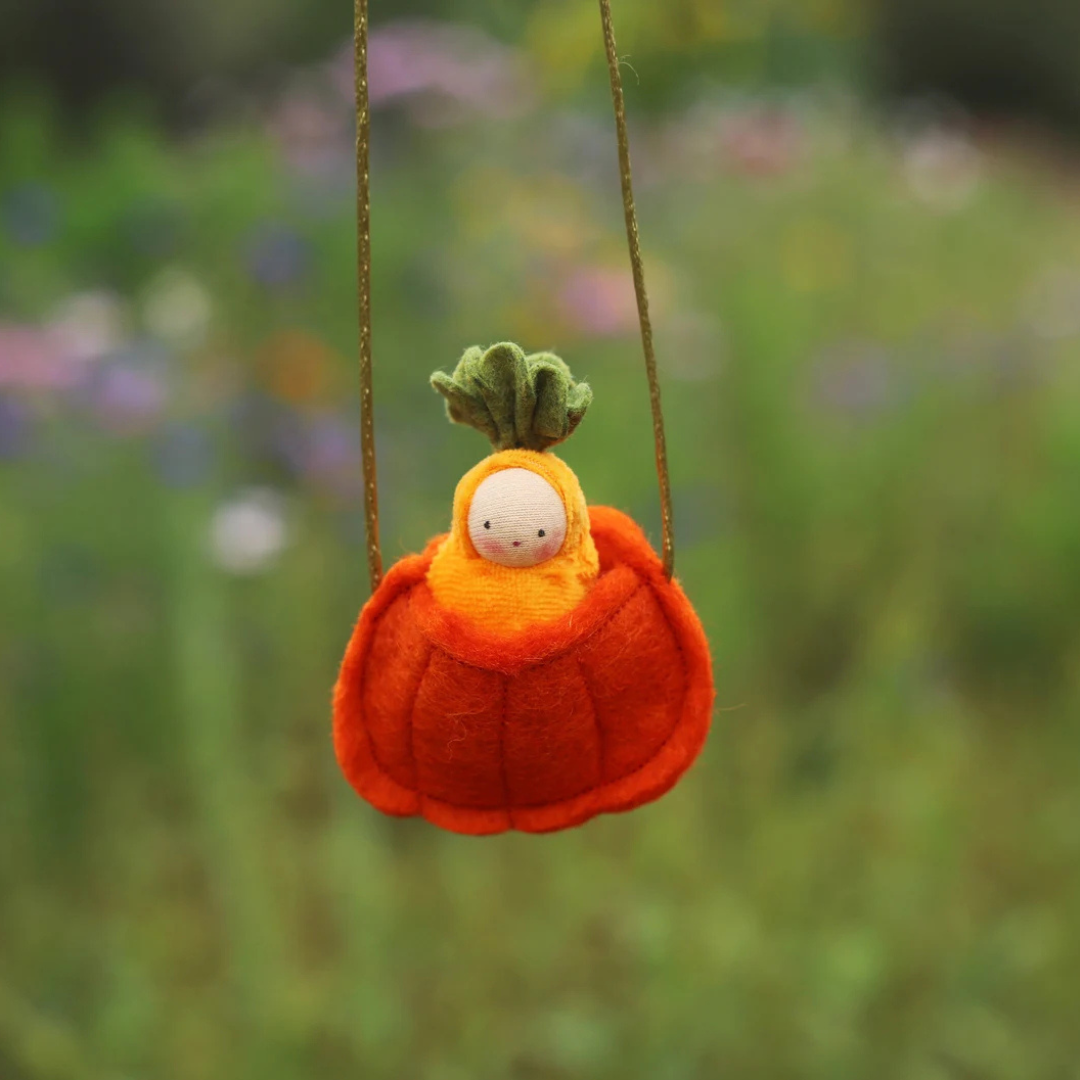 Fairyshadow Pumpkin Necklace with Baby Doll